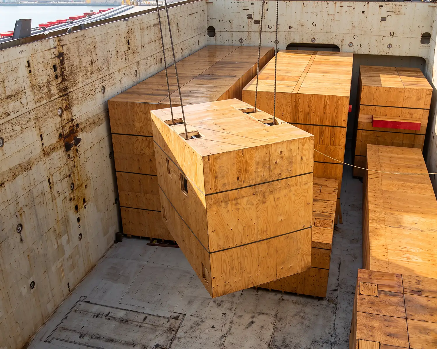 custom crating for ocean transport